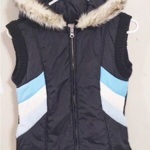 NWOT Free People Black Puffer Vest with Fur Trim